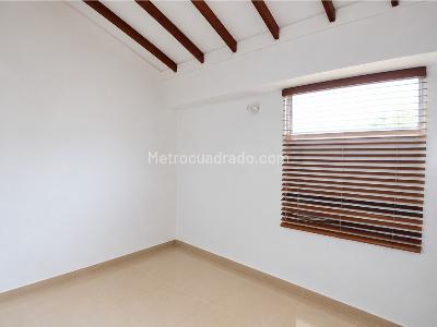 Apartamento de 3 alcobas en venta en San Jose, Sabaneta, 87 m² · foto 19 de 20