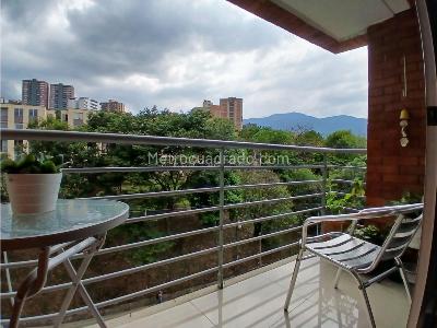 Apartamento de 3 alcobas en venta en San Jose, Sabaneta, 87 m² · foto 6 de 20