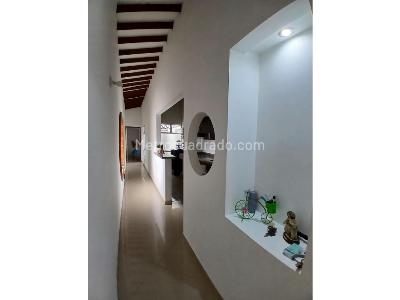 Apartamento de 3 alcobas en venta en San Jose, Sabaneta, 87 m² · foto 7 de 20