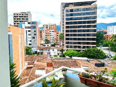 Apartamento de 3 alcobas en venta en Conquistadores, Medellín, 108 m² · foto 3 de 7