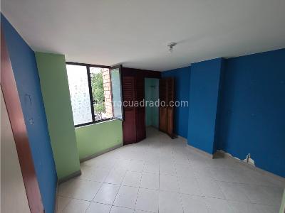 Apartamento de 3 alcobas en venta en Laureles, Medellín, 103 m² · foto 8 de 13