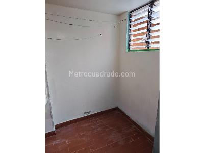 Apartamento de 3 alcobas en venta en Laureles, Medellín, 103 m² · foto 11 de 13