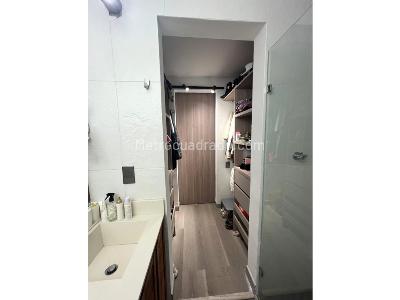 Casa de 4 alcobas en venta en Primavera, Envigado, 180 m² · foto 16 de 20
