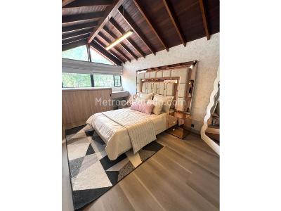 Casa de 4 alcobas en venta en Primavera, Envigado, 180 m² · foto 17 de 20