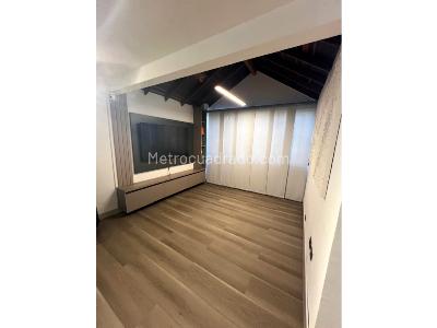 Casa de 4 alcobas en venta en Primavera, Envigado, 180 m² · foto 7 de 20
