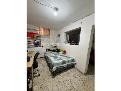 Casa de 5 alcobas en venta en Calasanz, Medellín, 235 m² · foto 20 de 20