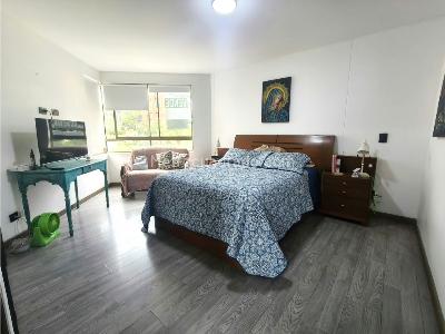 Apartamento de 3 alcobas en venta en El Poblado, Medellín, 146 m² · foto 18 de 20