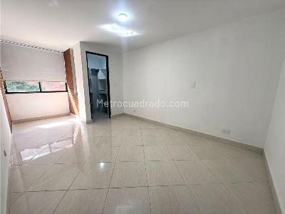 Apartamento de 3 alcobas en arriendo en Laureles, Medellín, 126 m² · foto 10 de 20