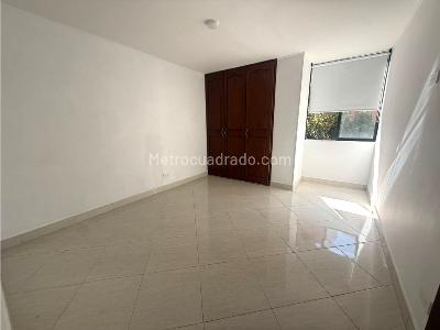 Apartamento de 3 alcobas en arriendo en Laureles, Medellín, 126 m² · foto 12 de 20