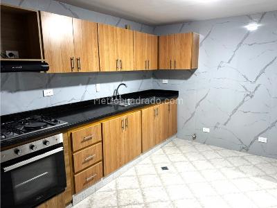 Apartamento de 3 alcobas en arriendo en Laureles, Medellín, 126 m² · foto 5 de 20