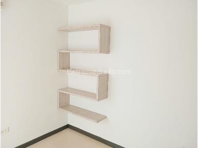 Apartamento de 3 alcobas en venta en Altos De Misael, Envigado, 75 m² · foto 12 de 20