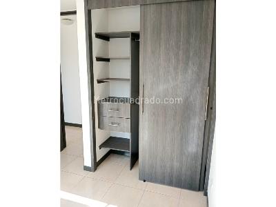 Apartamento de 3 alcobas en venta en Altos De Misael, Envigado, 75 m² · foto 16 de 20
