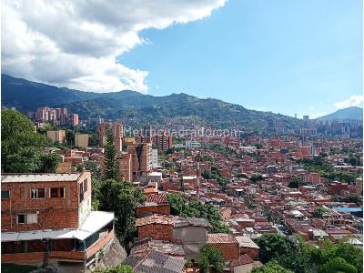 Apartamento de 3 alcobas en venta en Altos De Misael, Envigado, 75 m² · foto 2 de 20