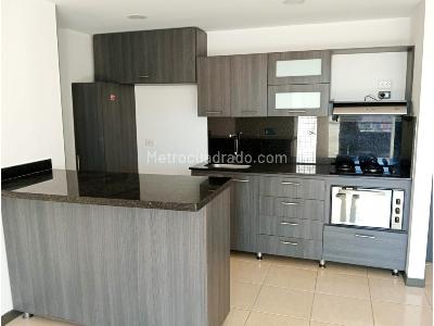 Apartamento de 3 alcobas en venta en Altos De Misael, Envigado, 75 m² · foto 5 de 20