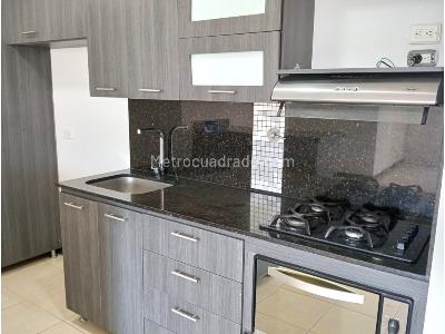 Apartamento de 3 alcobas en venta en Altos De Misael, Envigado, 75 m² · foto 8 de 20