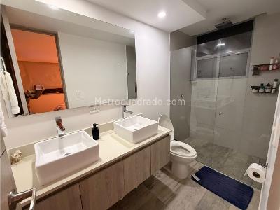 Apartamento en venta en Loma Del Esmeraldal, Envigado · foto 13 de 14