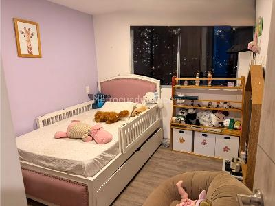 Apartamento en venta en Loma Del Esmeraldal, Envigado · foto 7 de 14