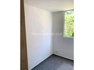 Apartamento de 2 alcobas en venta en San Antonio De Prado, Medellín, 35 m² · foto 6 de 11