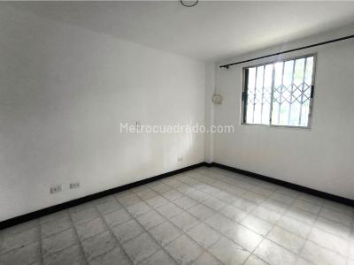Apartaestudio en arriendo en Santa Lucia, Medellín, 33 m² · foto 5 de 7
