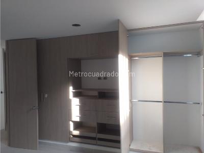 Apartamento de 3 alcobas en venta en La Pola, Ibagué, 134 m² · foto 7 de 20