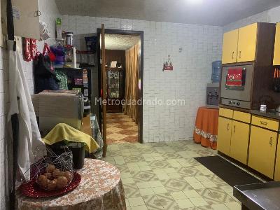 Casa de 5 alcobas en venta en El Batán, Bogotá, 171 m² · foto 4 de 20
