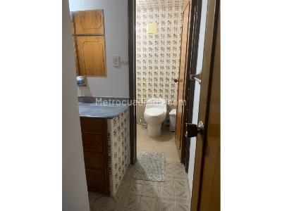 Casa de 5 alcobas en venta en El Batán, Bogotá, 171 m² · foto 19 de 20