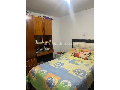 Casa de 5 alcobas en venta en Estados Unidos, Bogotá, 119 m² · foto 8 de 12
