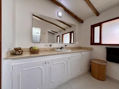 Casa de 4 alcobas en venta en Cerros De Niza, Bogotá, 361 m² · foto 17 de 20