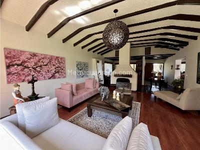 Casa de 4 alcobas en venta en Cerros De Niza, Bogotá, 361 m² · foto 3 de 20