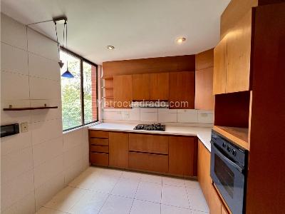 Apartamento en venta en Santa Barbara, Bogotá · foto 4 de 20