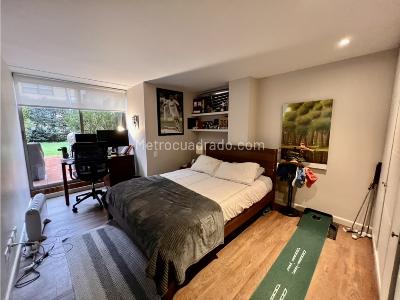Apartamento de 3 alcobas en venta en El Retiro, Bogotá, 183 m² · foto 10 de 17