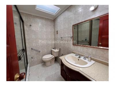 Casa en venta en La Castellana, Bogotá · foto 12 de 16