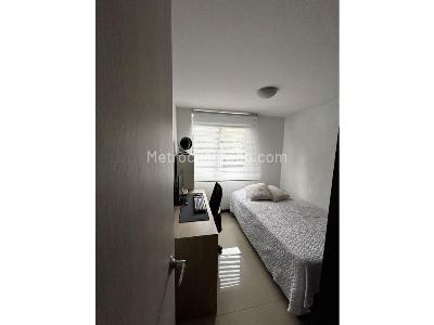 Apartamento en venta en Itagui, Itagüí · foto 7 de 13