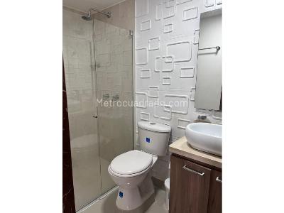 Apartamento de 2 alcobas en venta en Sabaneta, Sabaneta, 63 m² · foto 6 de 17