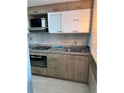 Apartamento de 2 alcobas en venta en Sabaneta, Sabaneta, 63 m² · foto 8 de 17
