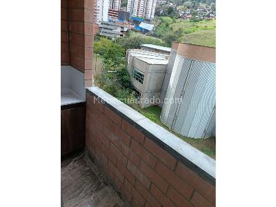 Apartamento de 3 alcobas en arriendo en Robledo Pajarito, Medellín, 55 m² · foto 3 de 15