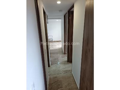 Apartamento de 3 alcobas en arriendo en Robledo Pajarito, Medellín, 55 m² · foto 6 de 15