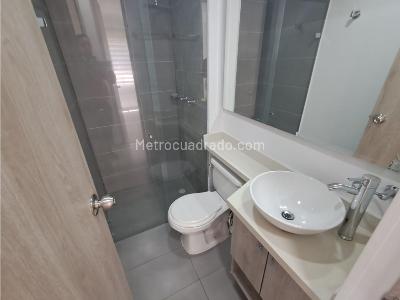 Apartamento de 3 alcobas en arriendo en San German, Medellín, 78 m² · foto 16 de 19