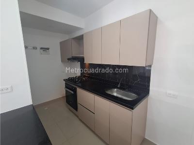 Apartamento de 3 alcobas en arriendo en San German, Medellín, 78 m² · foto 2 de 19
