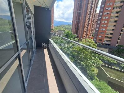 Apartamento de 3 alcobas en arriendo en San German, Medellín, 78 m² · foto 4 de 19