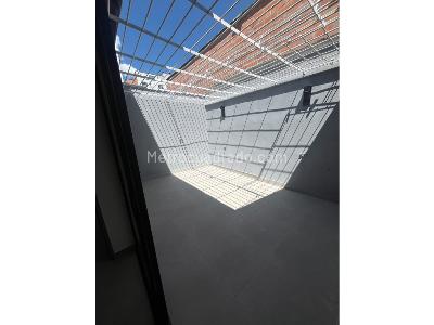 Casa de 2 alcobas en arriendo en La Castellana, Medellín, 200 m² · foto 11 de 16