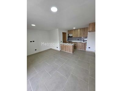 Apartamento en venta en La Floresta, Medellín · foto 3 de 16