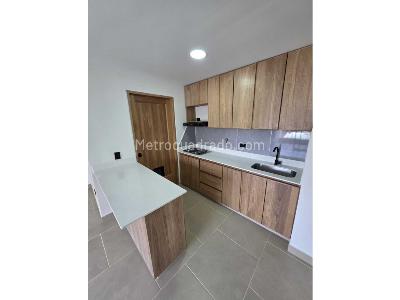 Apartamento en venta en La Floresta, Medellín · foto 4 de 16