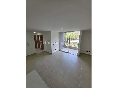 Apartamento en venta en La Floresta, Medellín · foto 6 de 16