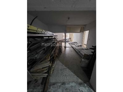 Casa de 4 alcobas en venta en Calasanz, Medellín, 272 m² · foto 9 de 15