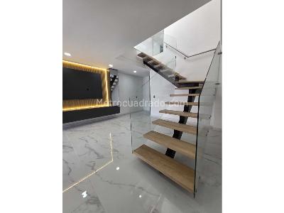 Apartamento de 4 alcobas en venta en Laureles, Medellín, 300 m² · foto 16 de 20