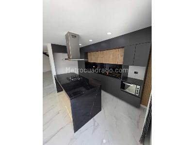 Apartamento de 4 alcobas en venta en Laureles, Medellín, 300 m² · foto 5 de 20