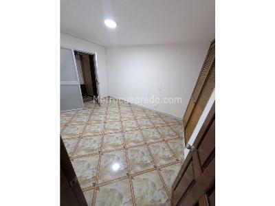 Apartamento en arriendo en Laureles, Medellín · foto 10 de 18