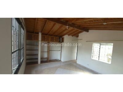 Casa de 4 alcobas en venta en El Mirador, Bello, 90 m² · foto 18 de 20