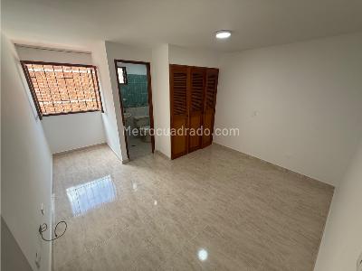 Apartamento de 2 alcobas en arriendo en La Floresta, Medellín, 72 m² · foto 8 de 12
